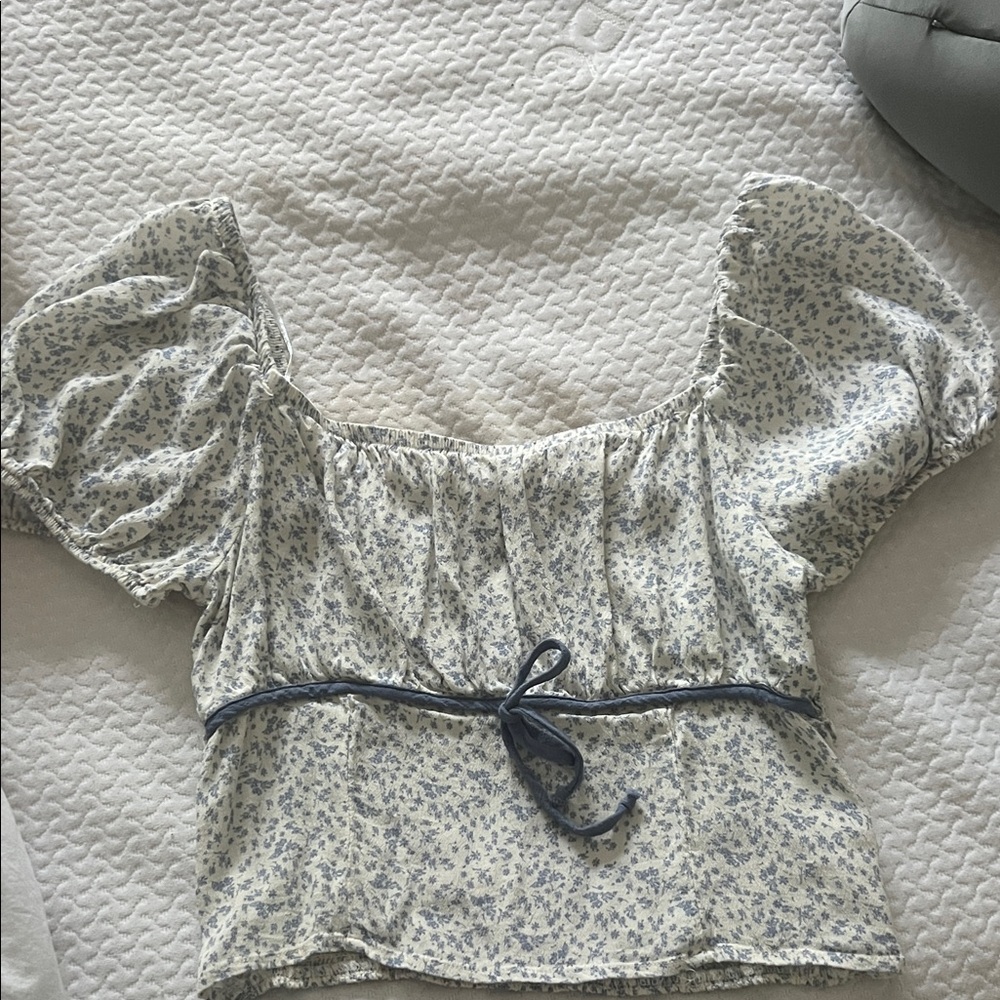 Floral Puff Sleeve Top